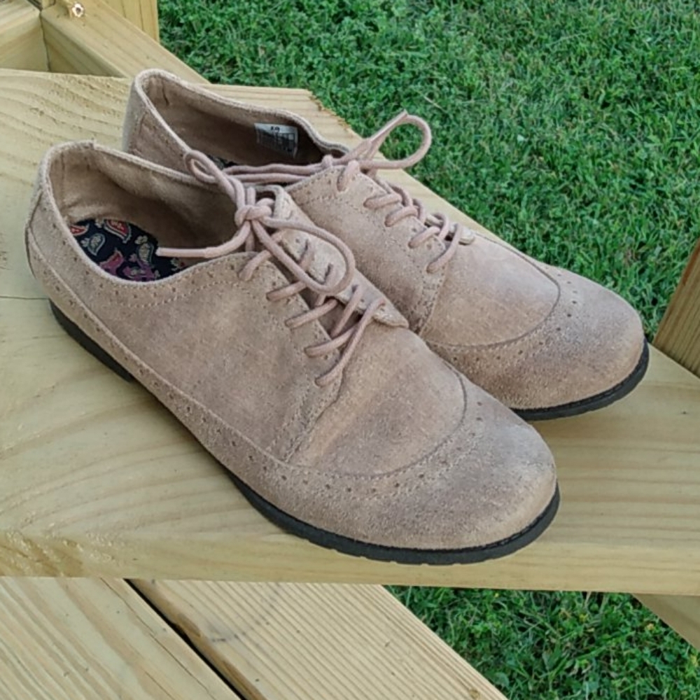 Rocket Dog K9 Lace Up Oxford Like New